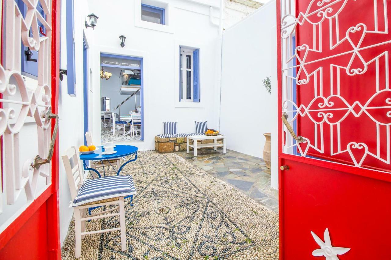 The Red Door In Koskinou Koskinou  Exterior photo