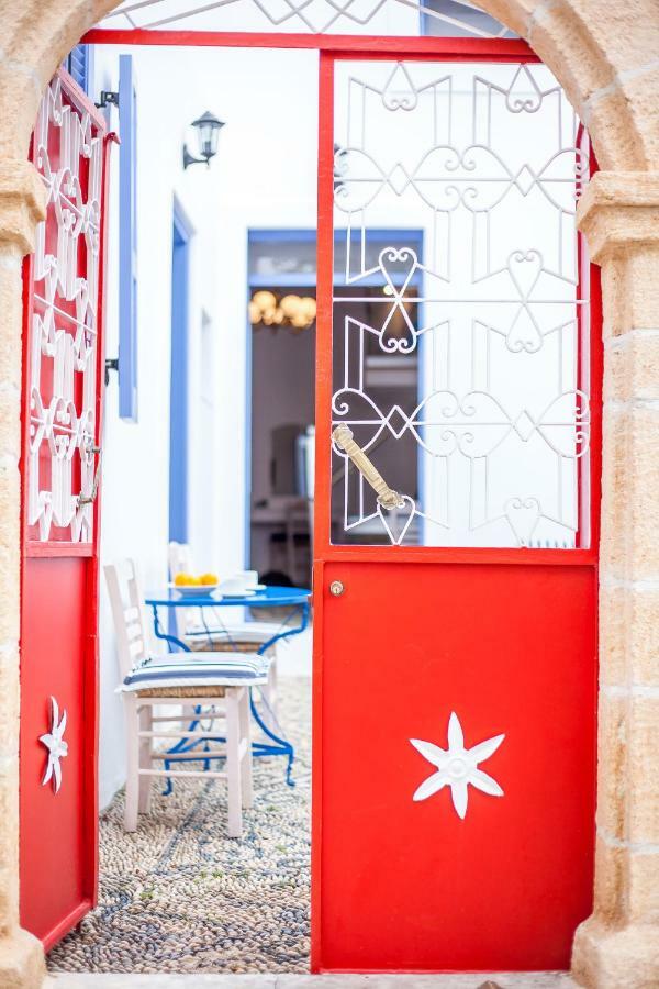 The Red Door In Koskinou Koskinou  Exterior photo